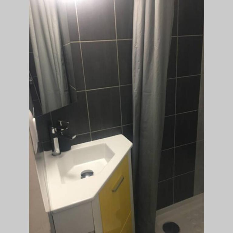 Studio cabine climatisé vue mer et port - One-Bedroom Apartment - 6