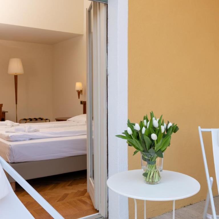 Hotel Galeazzi - Camera Matrimoniale con Balcone - 1
