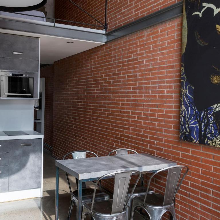 Barcelona Apartment Republica - Duplex Apartment - 16