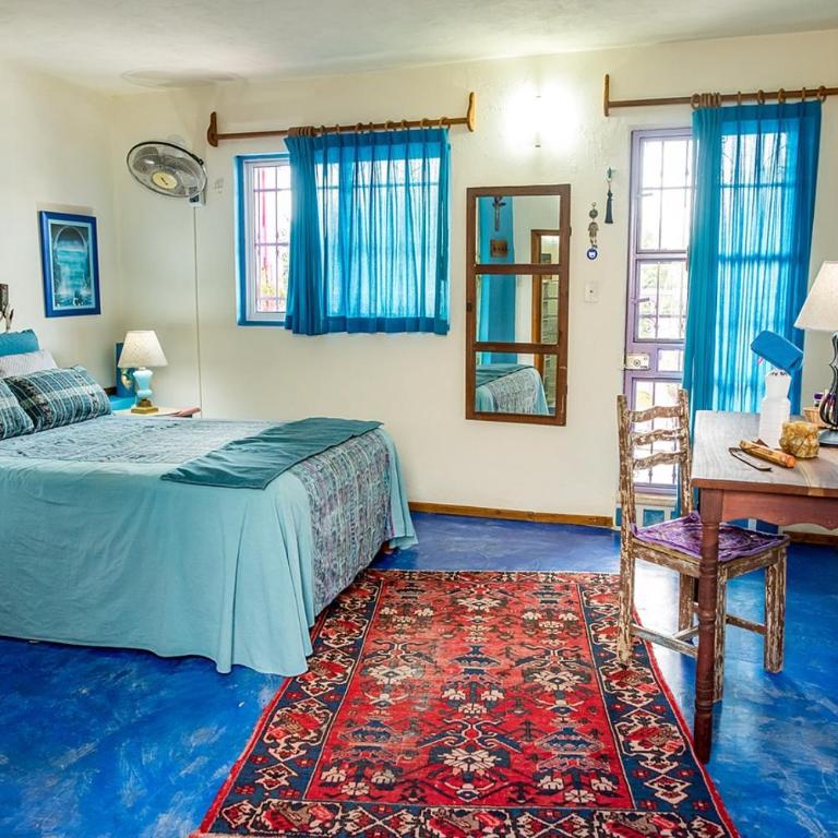 Aqua by Majikal B&B - Deluxe Double Room with Balcony - 4