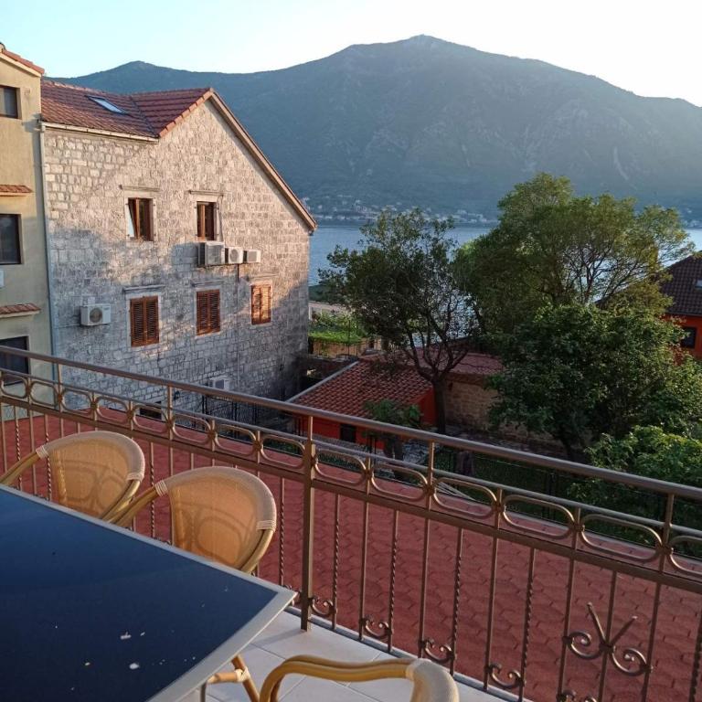 Apartmani BOBO - Three-Bedroom Apartment - 11
