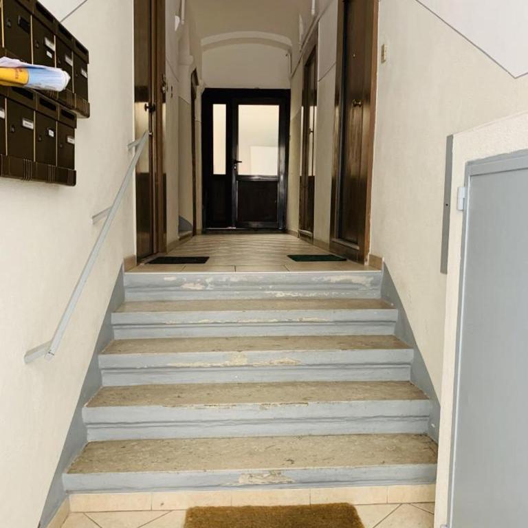 La Piccola Corte - Monolocale con Divano-Letto - 11