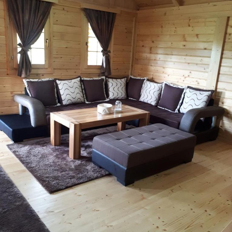Wooden House Ripac - Two-Bedroom House - 14