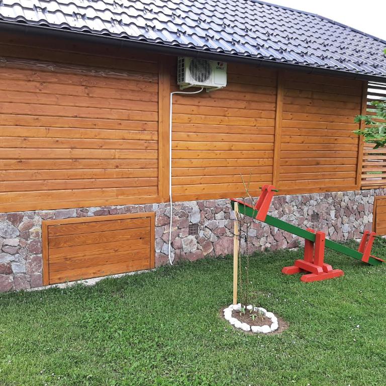Wooden House Ripac - Two-Bedroom House - 56