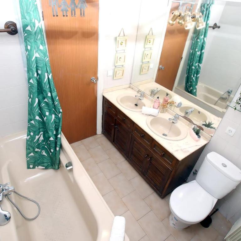 "El rincon del pintor"Enorme piso a junto a Laurel ascensor By Apartamentos Logrono - Apartamento con balcón - 13