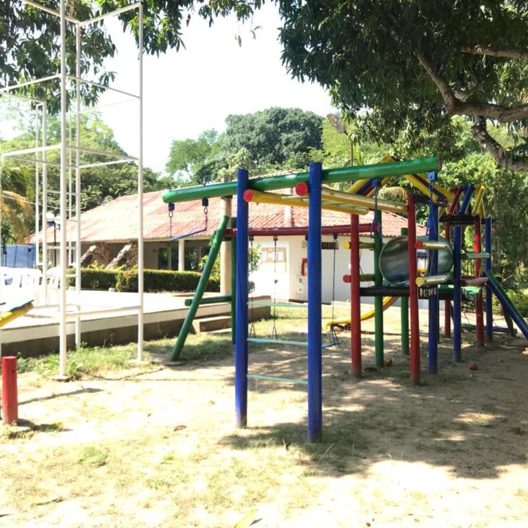 Valle lanceros Melgar - Casa de 4 dormitorios - 2