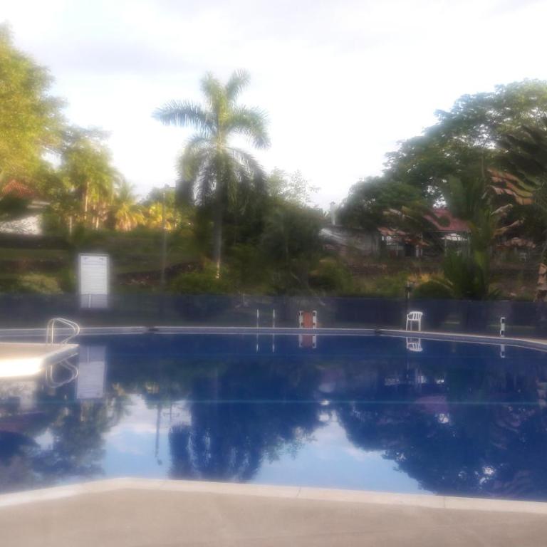 Valle lanceros Melgar - Four-Bedroom House - 6