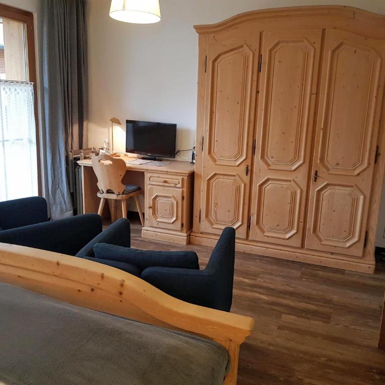 Hotel Beau-Séjour - Doppelzimmer mit Panoramablick und Balkon - 2