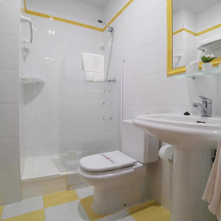Hotel El Trasgu - Habitación Doble - Ático - 3