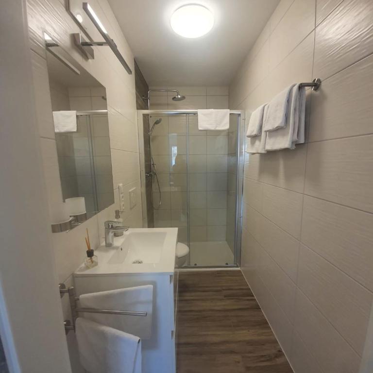 Steinhauser`s Ferienwohnungen - Apartment Sam mit 2 Schlafzimmern - - 4