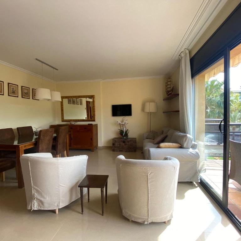 LLOGUER30 Los delfines, swimming pools , near the beach and with parking - Apartamento de 3 dormitorios - 4
