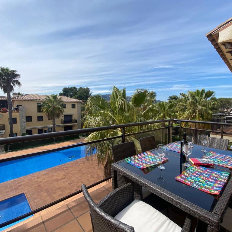 LLOGUER30 Los delfines, swimming pools , near the beach and with parking - Apartamento de 3 dormitorios - 3