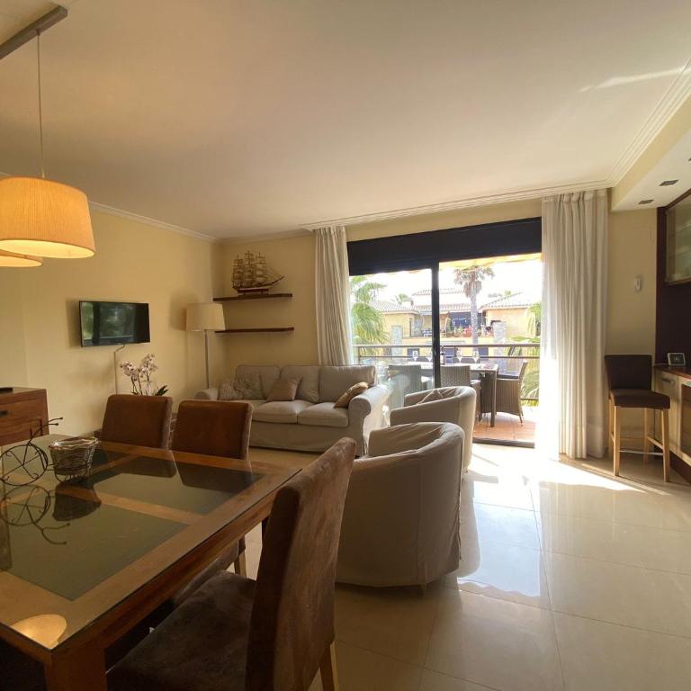 LLOGUER30 Los delfines, swimming pools , near the beach and with parking - Apartamento de 3 dormitorios - 2