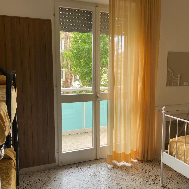 Hotel Modenese - Camera Quadrupla Standard - 2