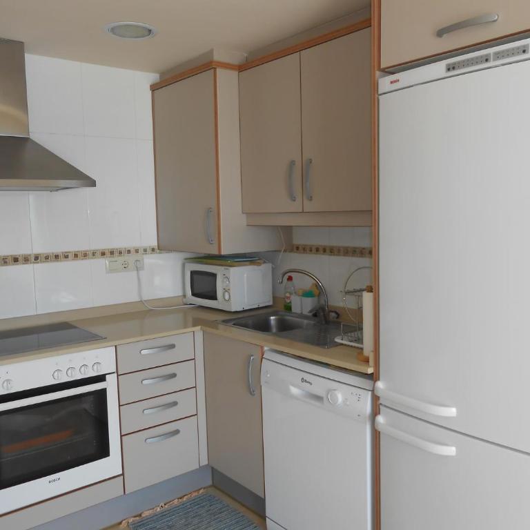 Atico Pompeya Vista mar y castillo Orangecosta - Apartamento - 6