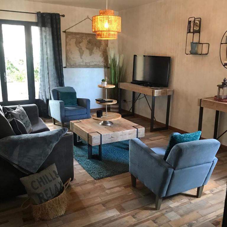 MARINA 2 - One-Bedroom Apartment - 3
