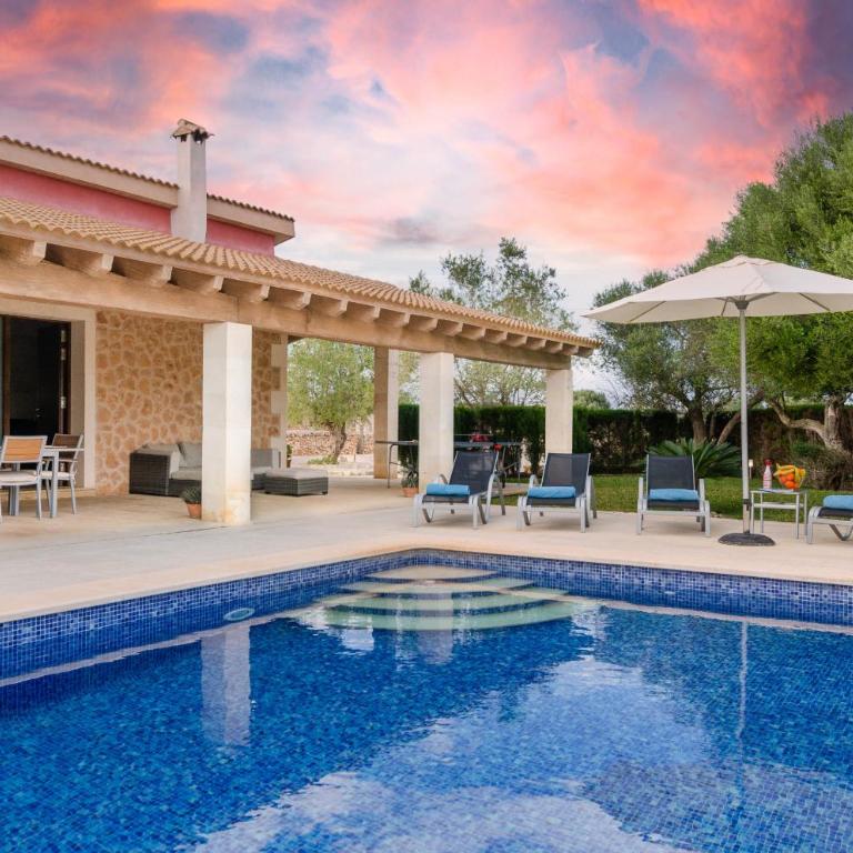 YourHouse Can Cuixa Villa - Three-Bedroom Villa - 40