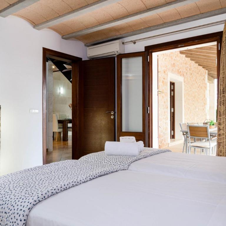 YourHouse Can Cuixa Villa - Three-Bedroom Villa - 22