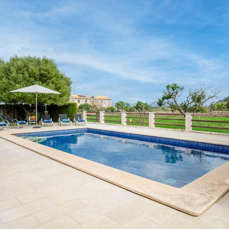YourHouse Can Cuixa Villa - Three-Bedroom Villa - 36