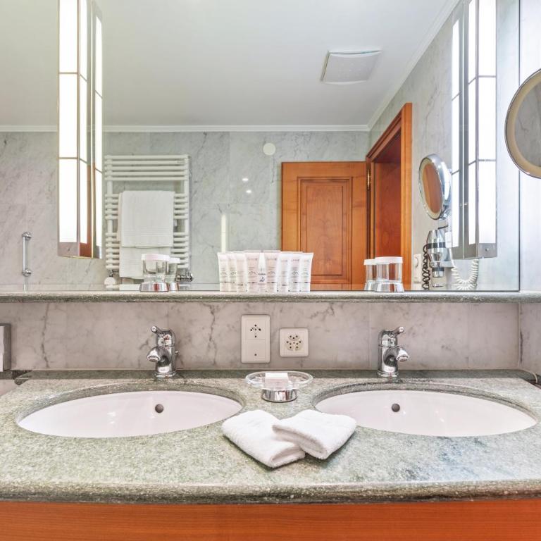 Grand Hotel Zermatterhof - Doppelzimmer - 8