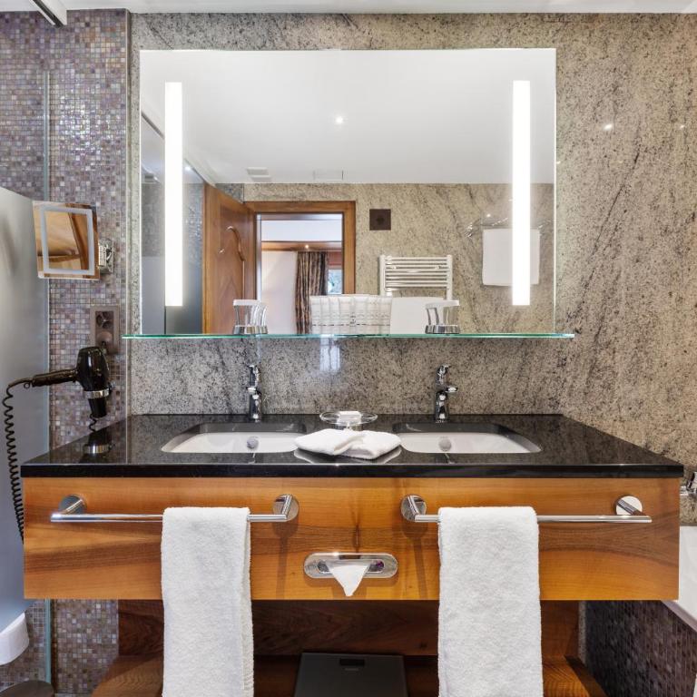 Grand Hotel Zermatterhof - Deluxe Doppelzimmer - 8