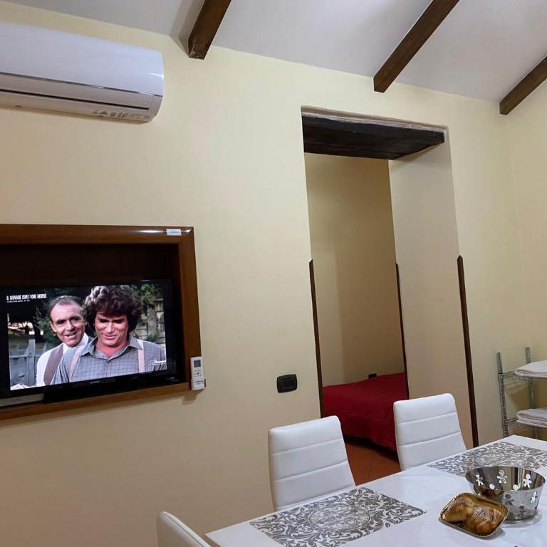 Home in love: vicoletto dei presepi - Casa con 2 Camere da Letto - 23