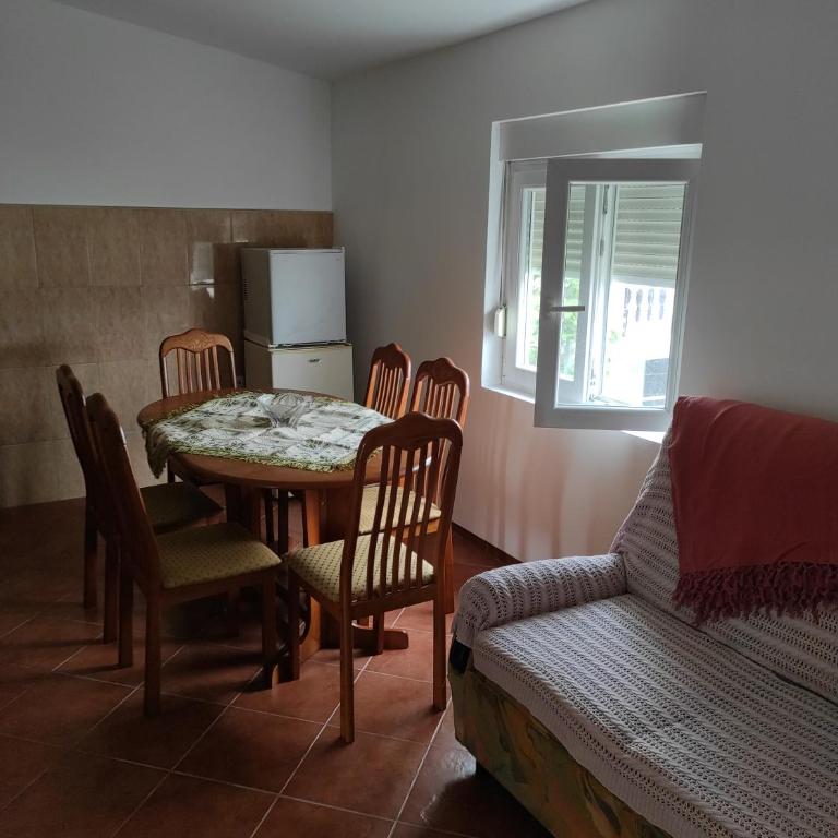 Boki family home de lux - Two-Bedroom Apartment - 15