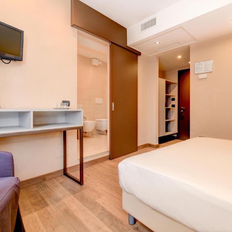 Hotel Tripoli - Camera Matrimoniale Standard - 2