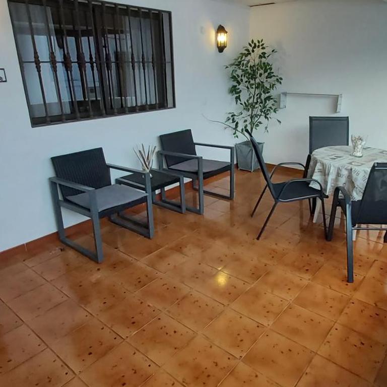 Blue Turtle Apartment, Next to the Beach - Apartamento - 46