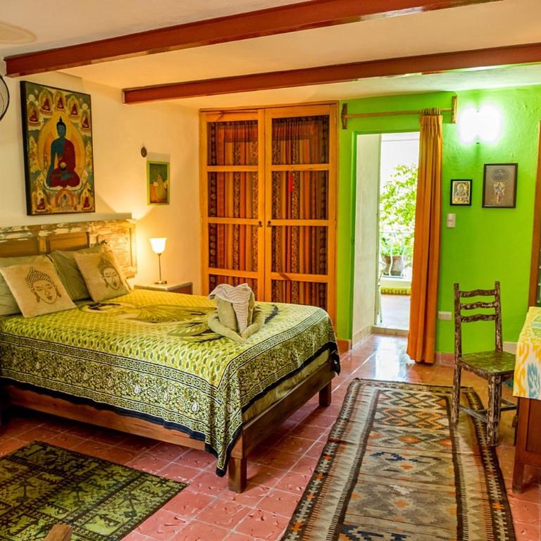 Budha by Majikal B&B - Deluxe Double Room with Balcony - 1