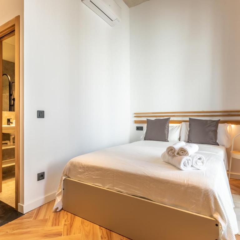 Santa Clara Suites Sevilla - Duplex Apartment - 8