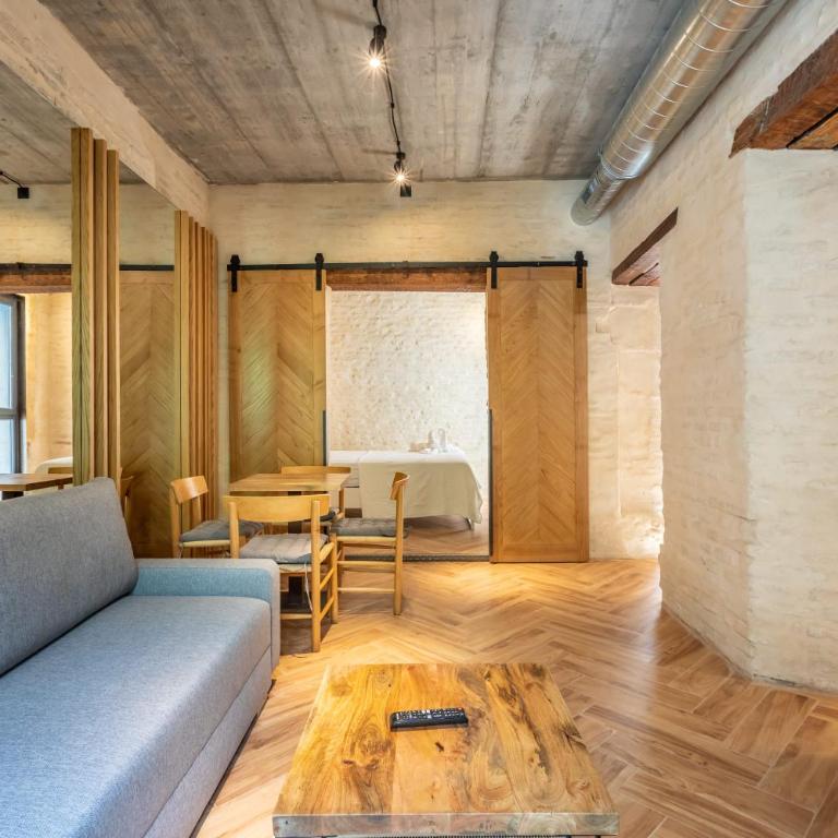 Santa Clara Suites Sevilla - One-Bedroom Apartment - 7