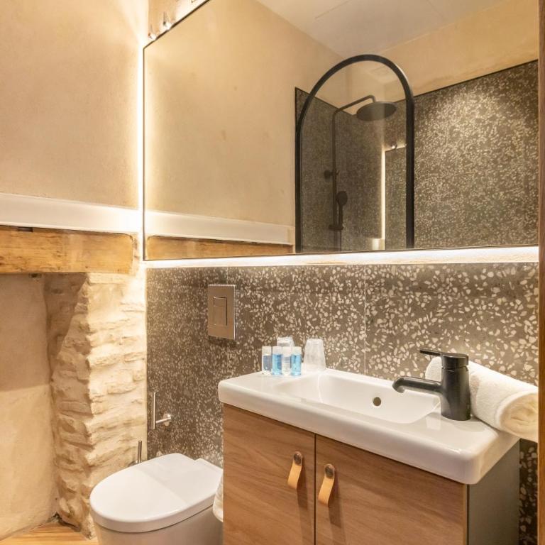 Santa Clara Suites Sevilla - Loft - 5