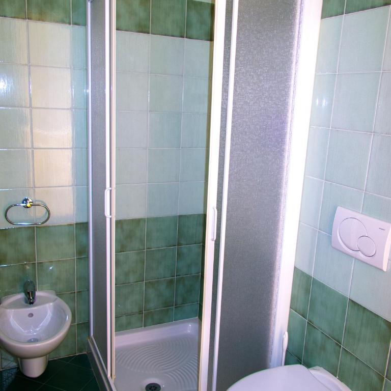 Family Residence Nuova Orchidea - Standard Two-Bedroom Apartment - 10