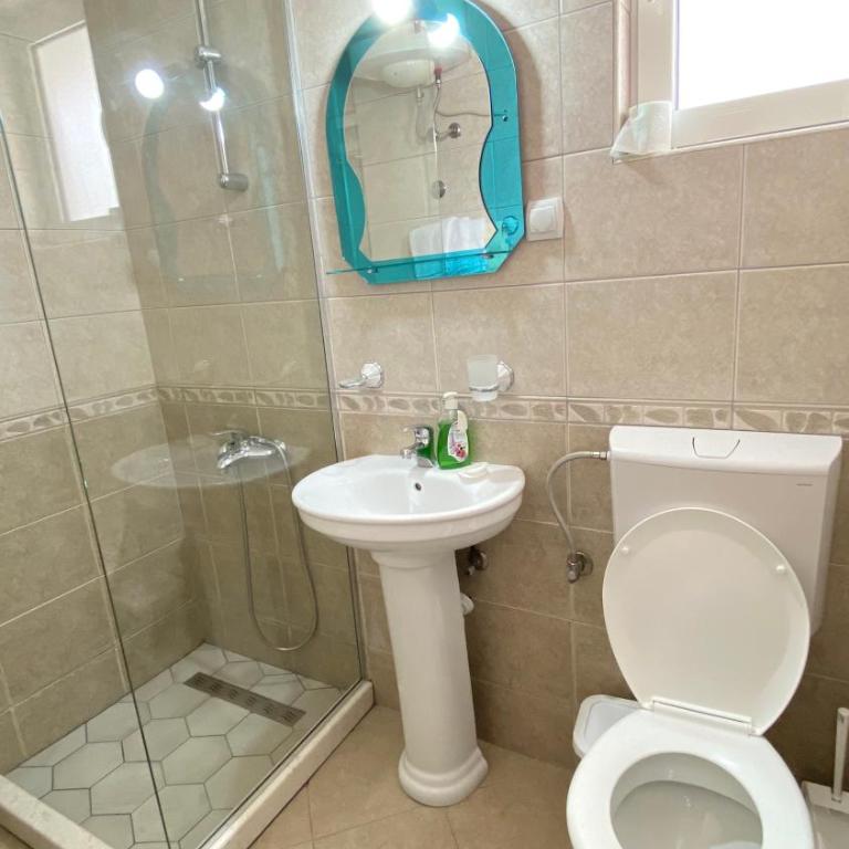 Villa Alba Apartments - Two-Bedroom Apartment - 8