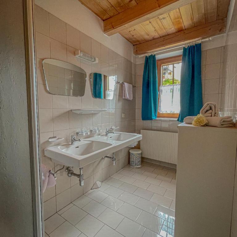 Gasthof Scherer - Familienzimmer mit Balkon - 1