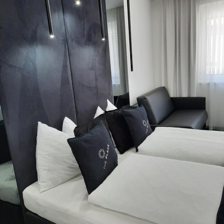 The Place Boutique & Design Hotel Flachau - Doppelzimmer mit Zustellbett - 4