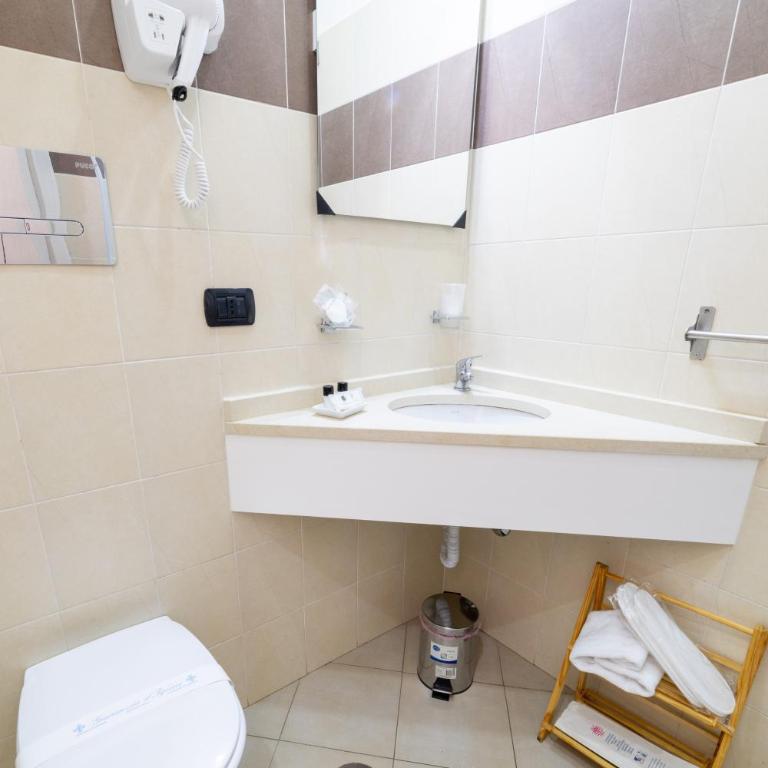 Annunziata Bed and Breakfast - Camera Matrimoniale Deluxe con Balcone - 5