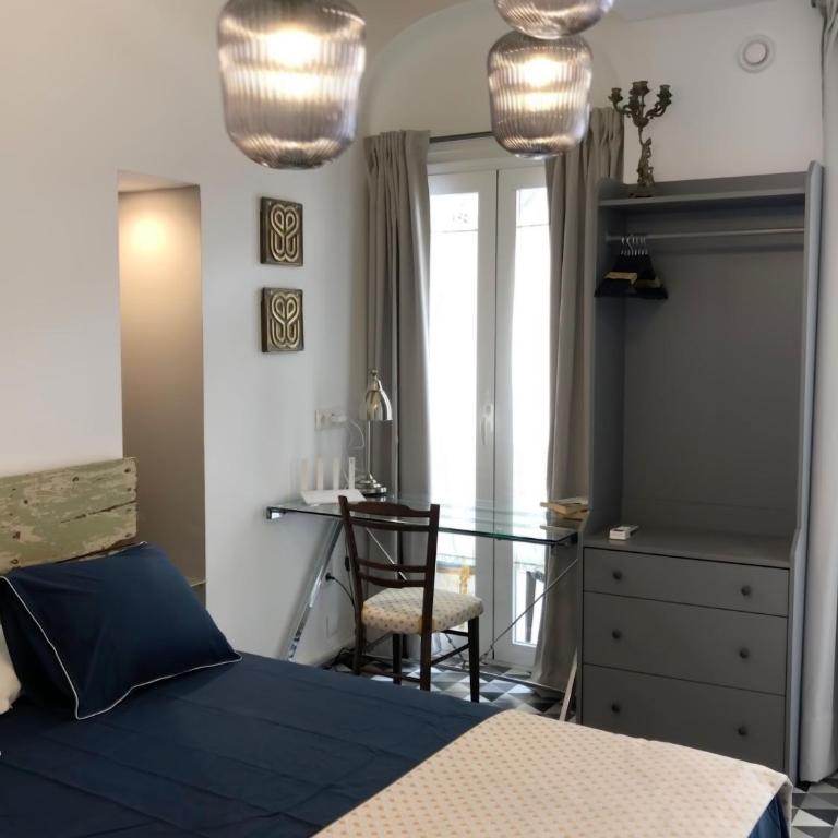 Casa Portus Gaditanus s XVIII Patio Andaluz - Apartamento de 2 dormitorios - 8