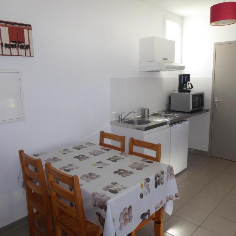 Les Pastourelles - Appartement - Vue sur Jardin - 1