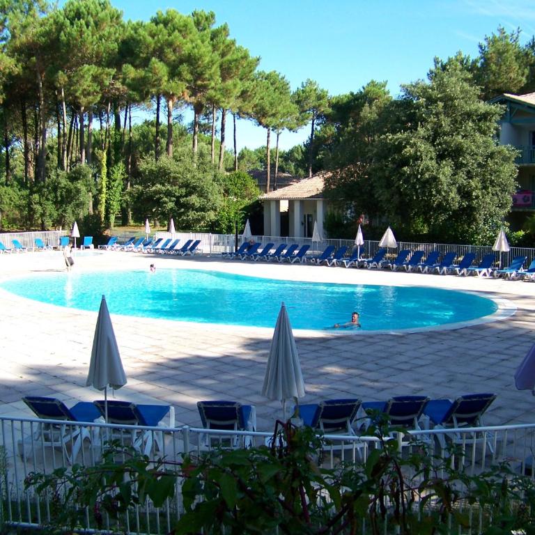 Jolie petite maison à Vieux Boucau avec piscine chauffée - Domaine du Golf de Pinsolle - Maison de Vacances - 16