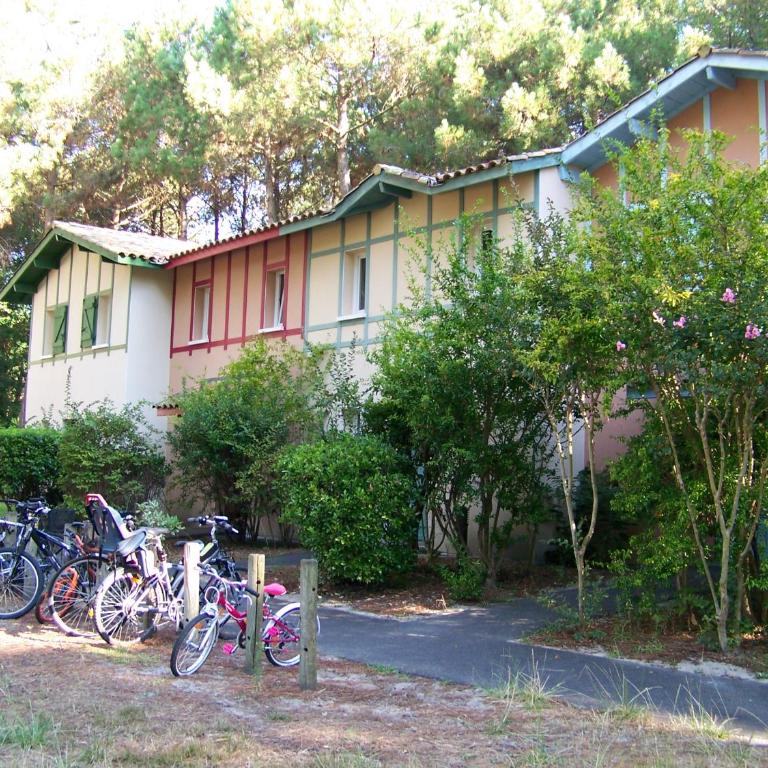 Jolie petite maison à Vieux Boucau avec piscine chauffée - Domaine du Golf de Pinsolle - Maison de Vacances - 1