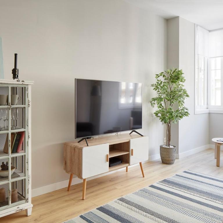 CONCHA SUITE Brand NEW & Style - Apartamento de 3 dormitorios - 2