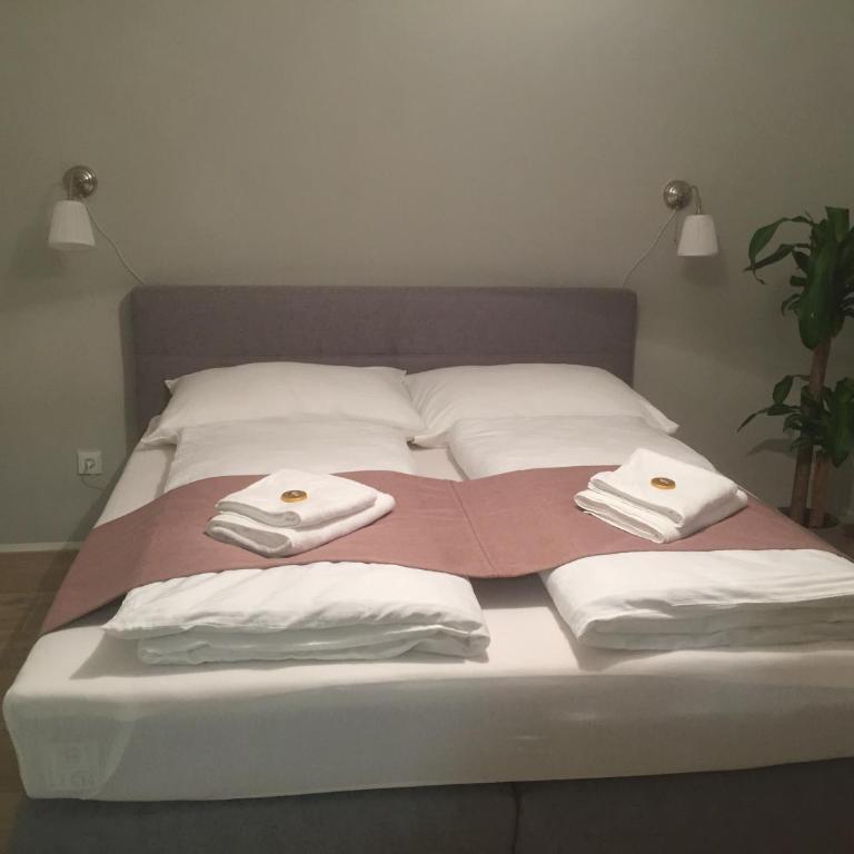 Gästewohnung Schlossblick - Apartment mit 2 Schlafzimmern - 2