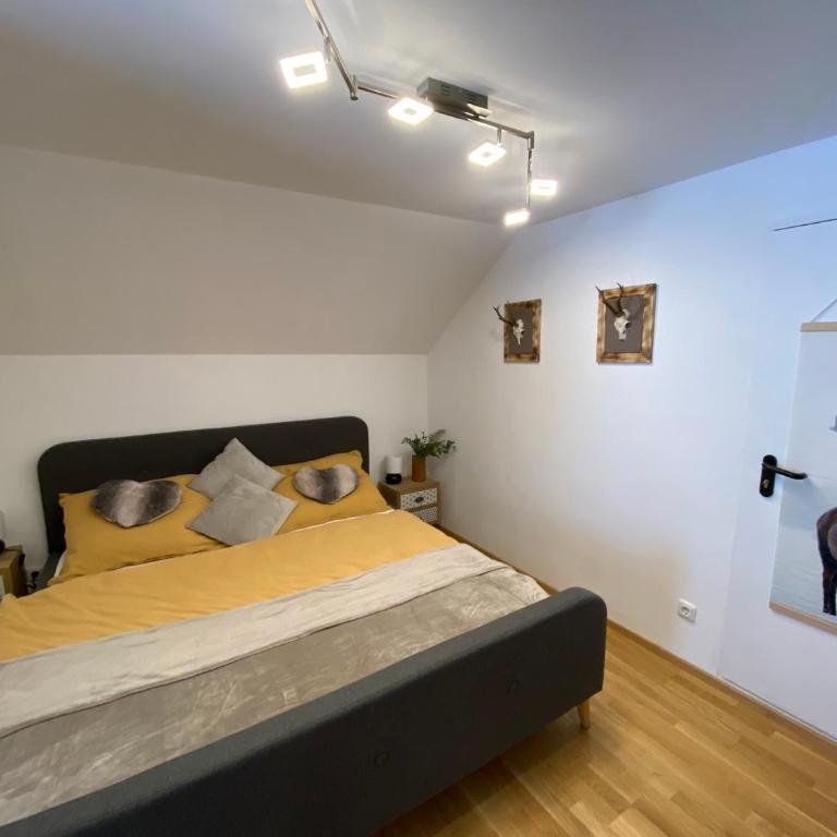 Sonnenhütte - Two-Bedroom Chalet - 15