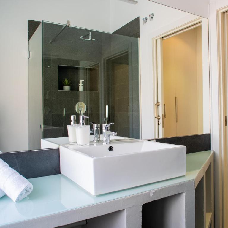 FLORIT FLATS - Cabanyal 3 Bedroom WIFI AC Terrace Beach Penthouse - Apartment - 30