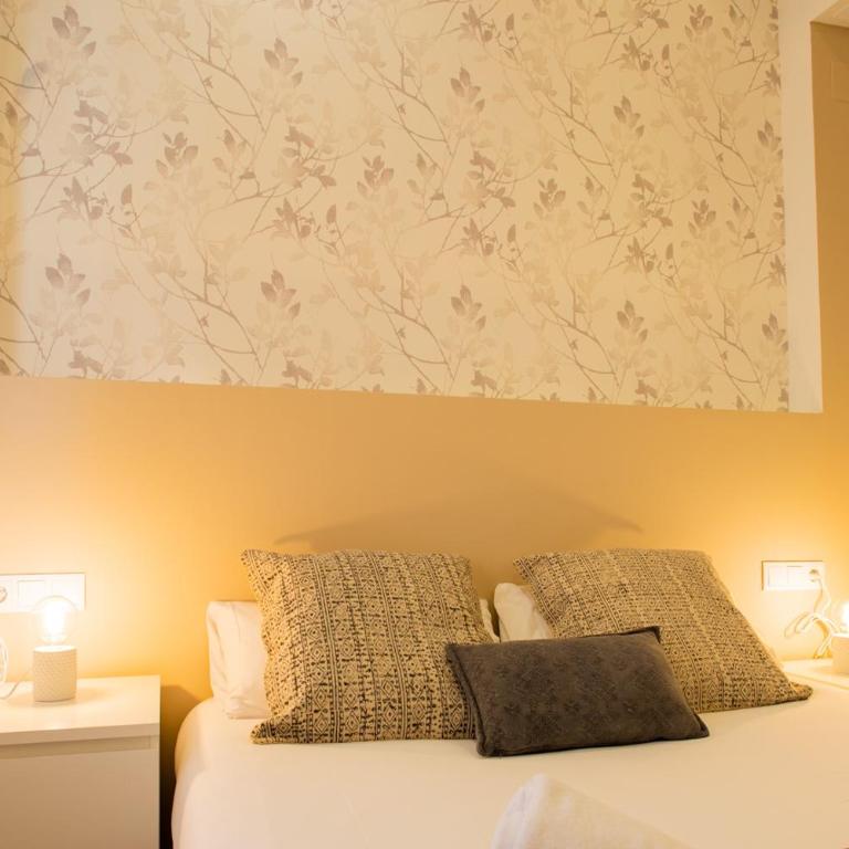 FLORIT FLATS - Cabanyal 3 Bedroom WIFI AC Terrace Beach Penthouse - Apartment - 21
