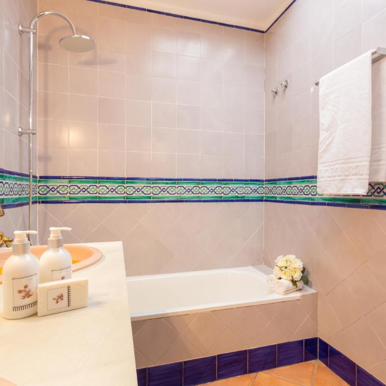 Carmen Vistas de la Alhambra - One-Bedroom Apartment - 2