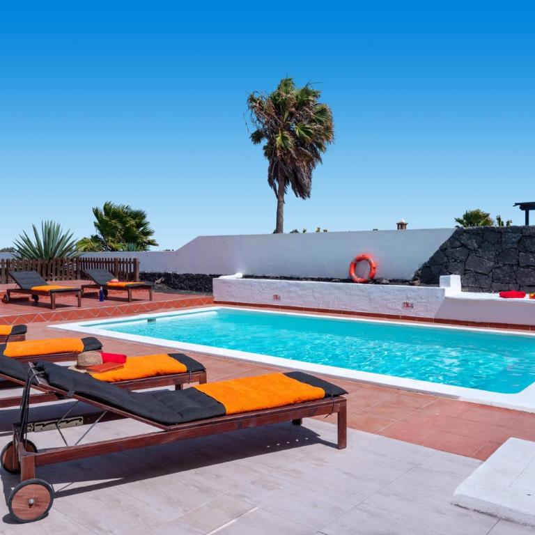 Villa Chinamar by Villa Plus - Villa - 10