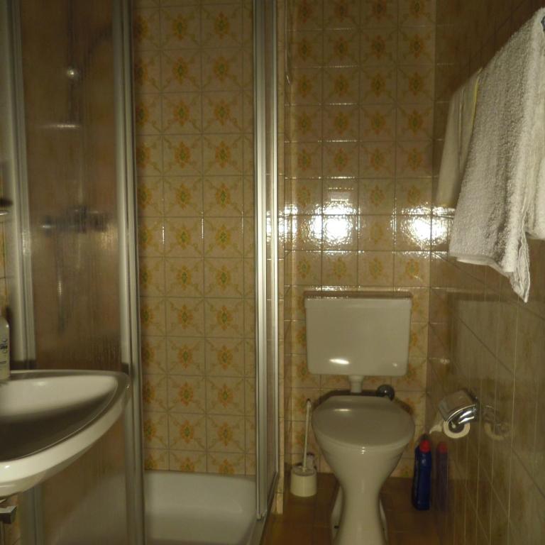Haus Amalia - Doppelzimmer 2 - 4